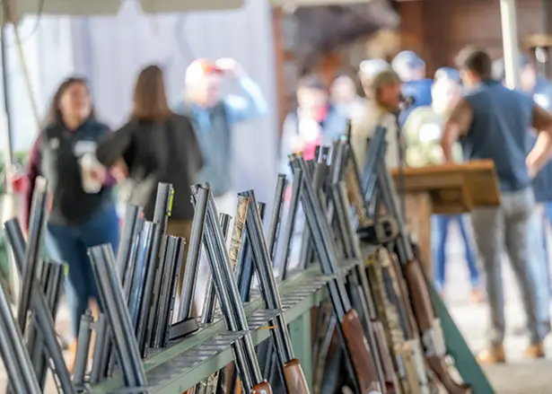 shotguns-on-rack